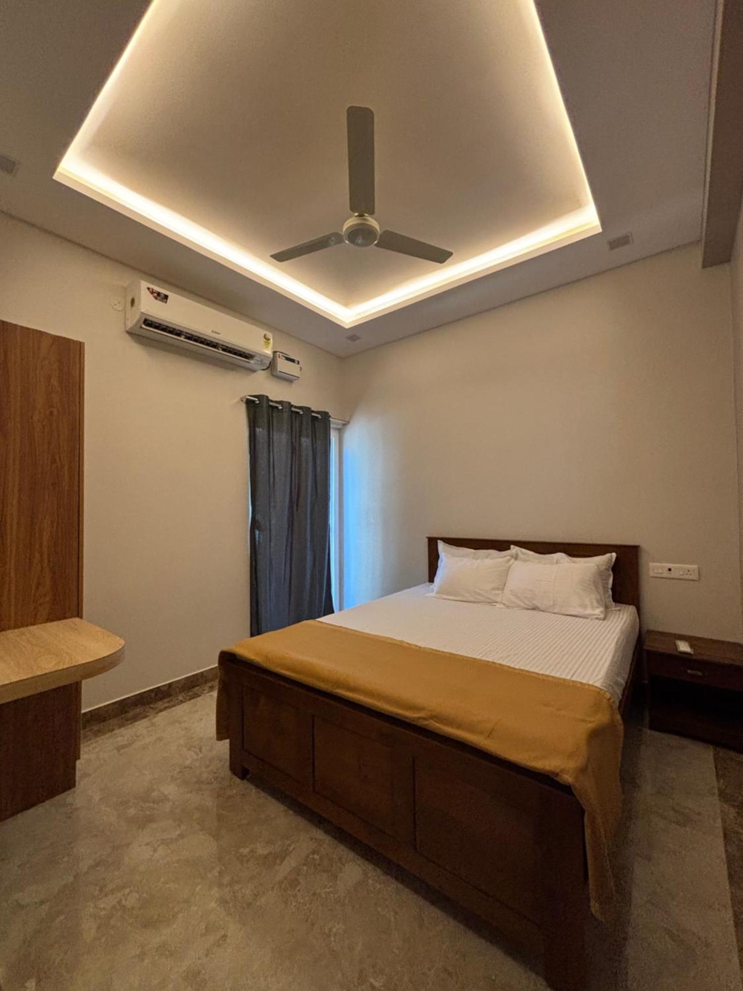 Srirangam Nandavanam Service Apartments Tiruchirappalli Kültér fotó